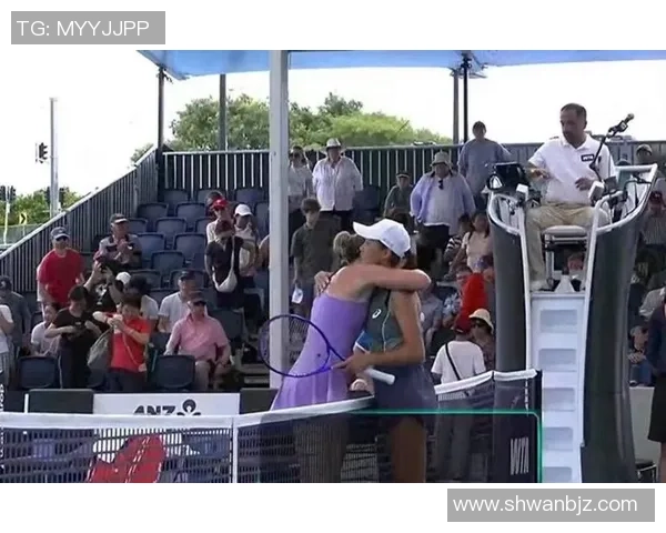 北京网球队状态引发热议球迷对表现和战术展开激烈讨论